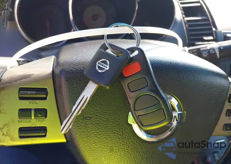 2006 Nissan Altima 2.5 S from USA, damaged, VIN 1N4AL11D26C200605